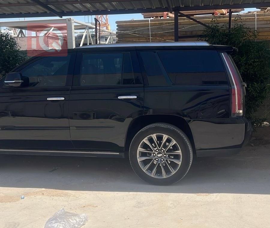 كاديلاك اسكاليد